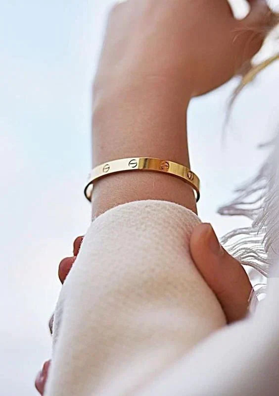 VALENCIA | ELEGANT BRACELET IN GOLD