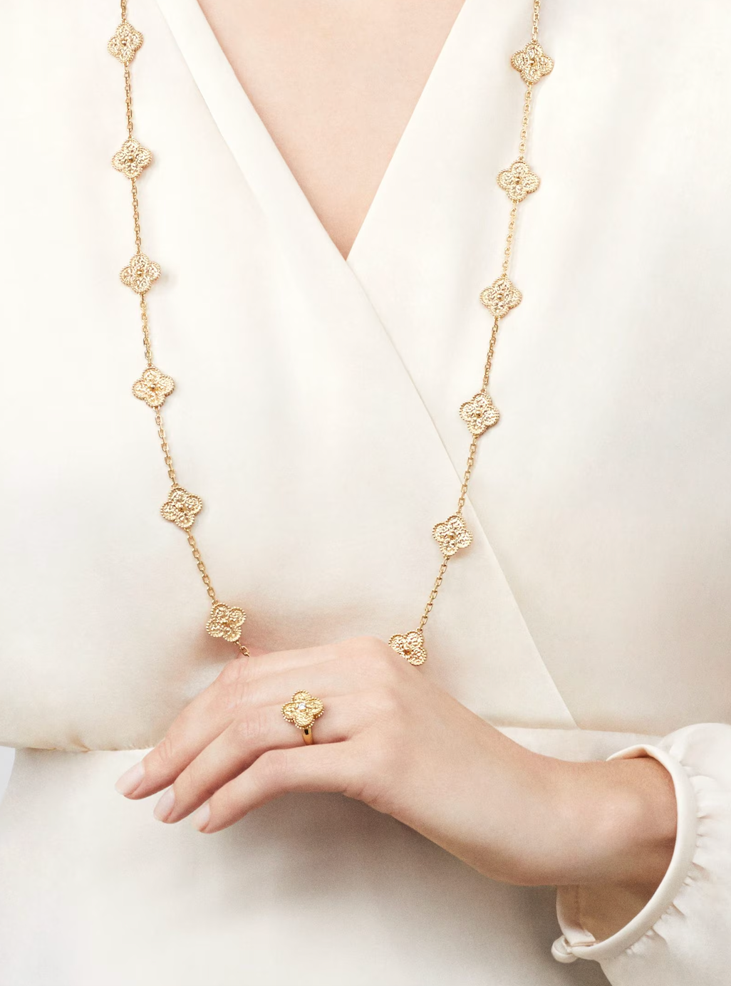 FLORAL CLOVER NECKLACE 20 MOTIFS - GOLD